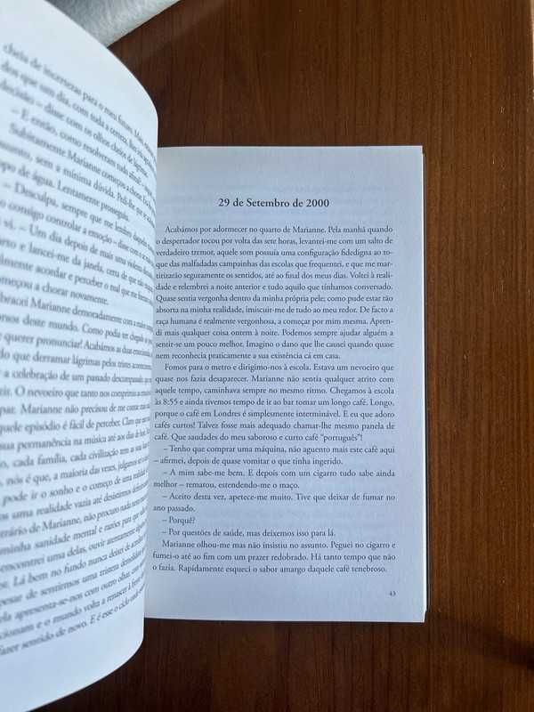 Rumo a Gaza - Helena Teixeira