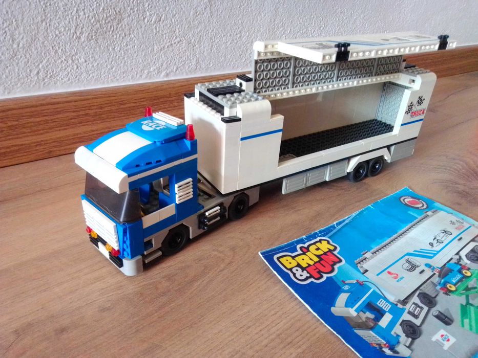 Vários legos e Brick & Fun (Compatível com lego).