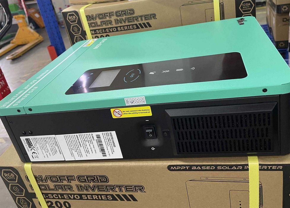 Гібридний інвертор Anern AN-SCI-EVO6200 6.2kW 48В + WiFi