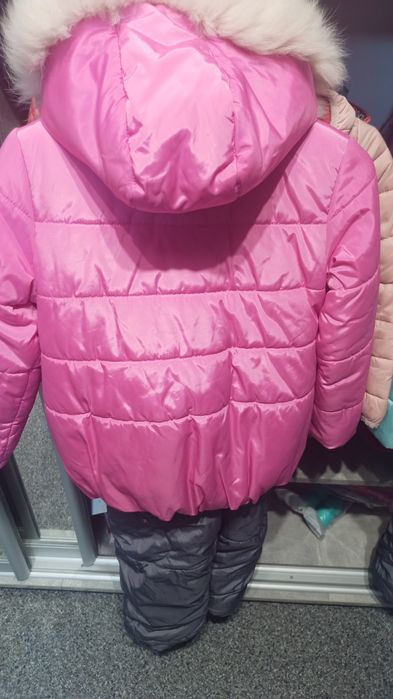 Зимняя куртка и штаны, полукомбинезон комплект на девочку