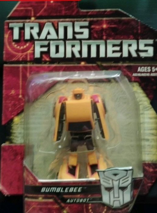 Трансформер Бамблбі колекційний 2011
