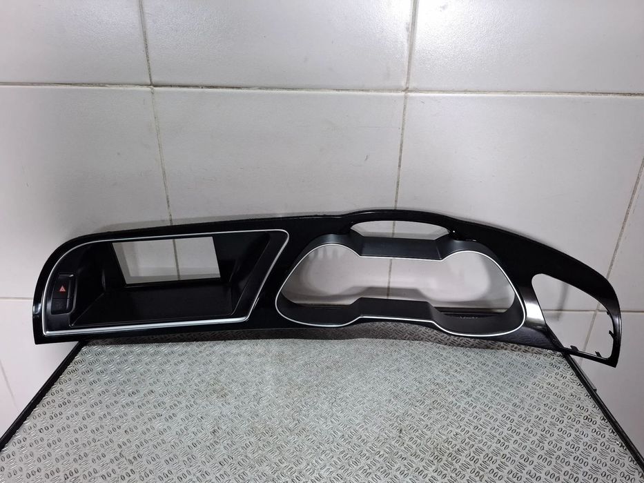 Dekor piano black zegarów Audi A4 B8 lift 2013 anglik