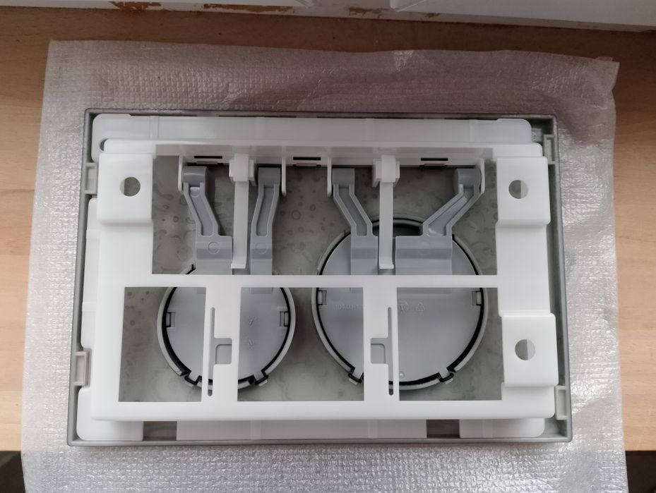 Przycisk czarny Cersanit Luna