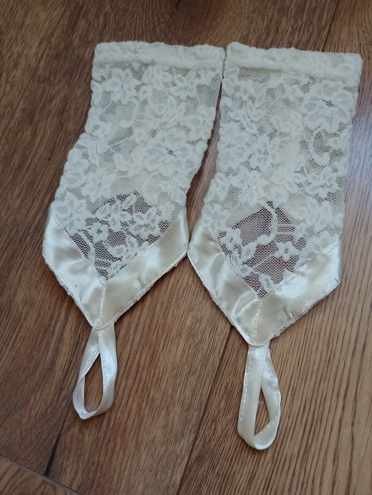 Nowe rękawiczki z koronki zakładane na palec lolita