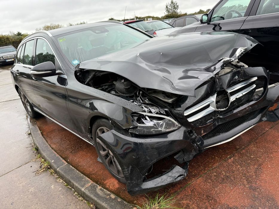 Mercedes Class C W205 de 2014 para peças