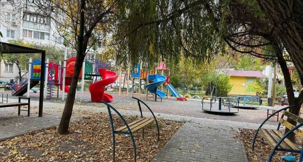 Продам 3-х ком 130м  ГОВОРОВА/ Армейская рядом ПАРК