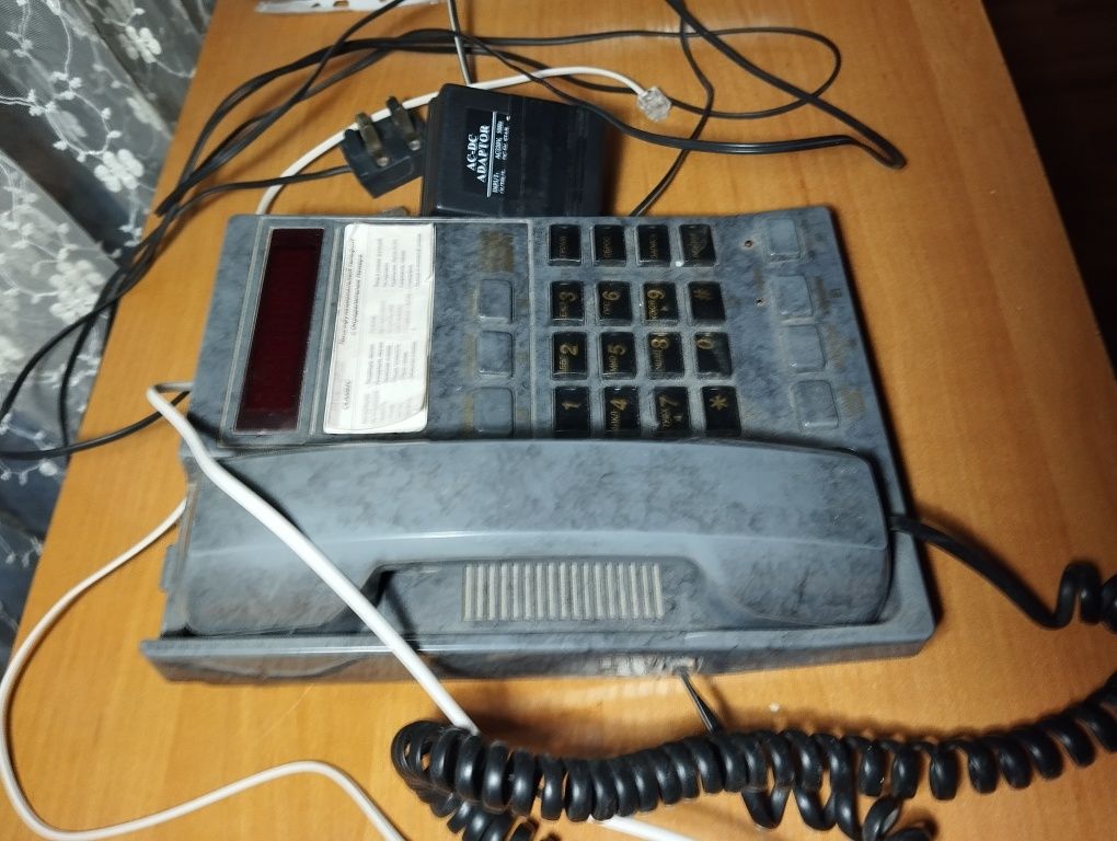 Телефон проводной с АОН