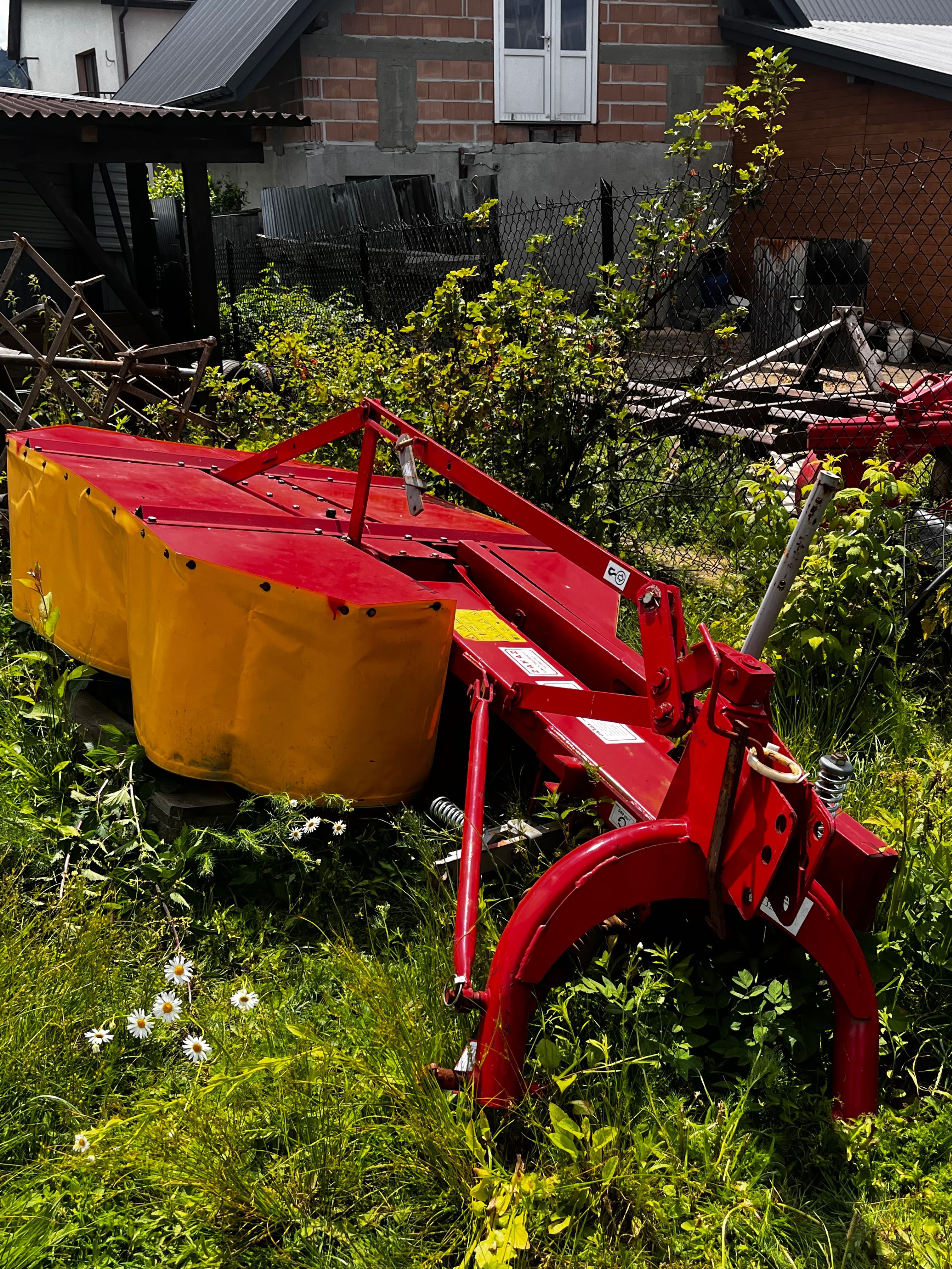 Massey Ferguson 135