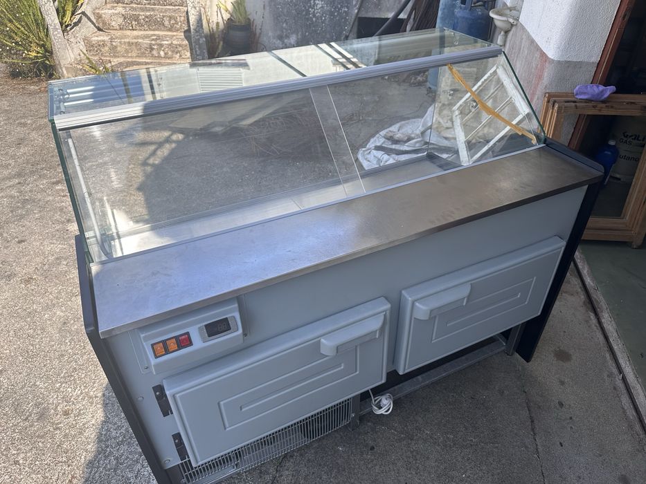 Vitrine refrigerada