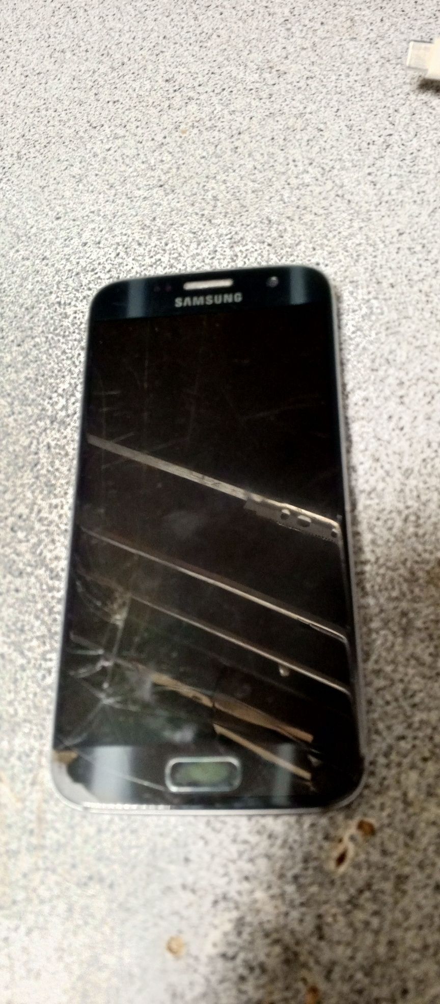 Продам Samsung S7 на 32GB