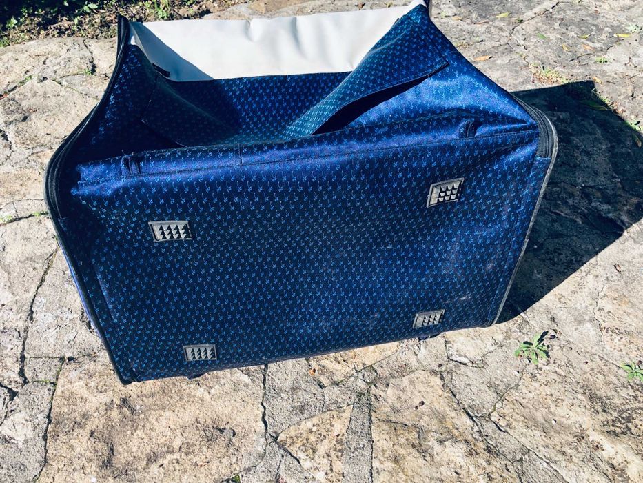 Caixa para transporte de animais