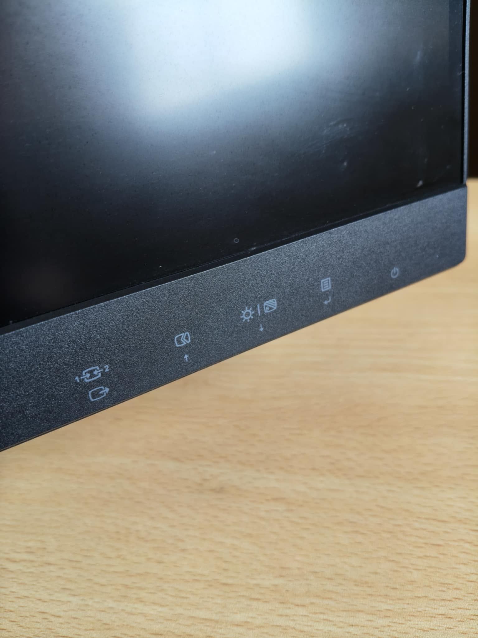Monitor LENOVO D27-30 27’’