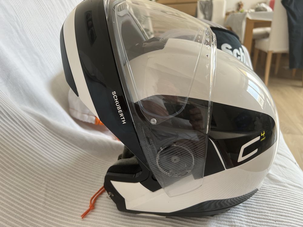 Kask Schuberth szczekowy C4 pro inercom pilot xxl