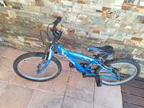 Bicicleta de menino
