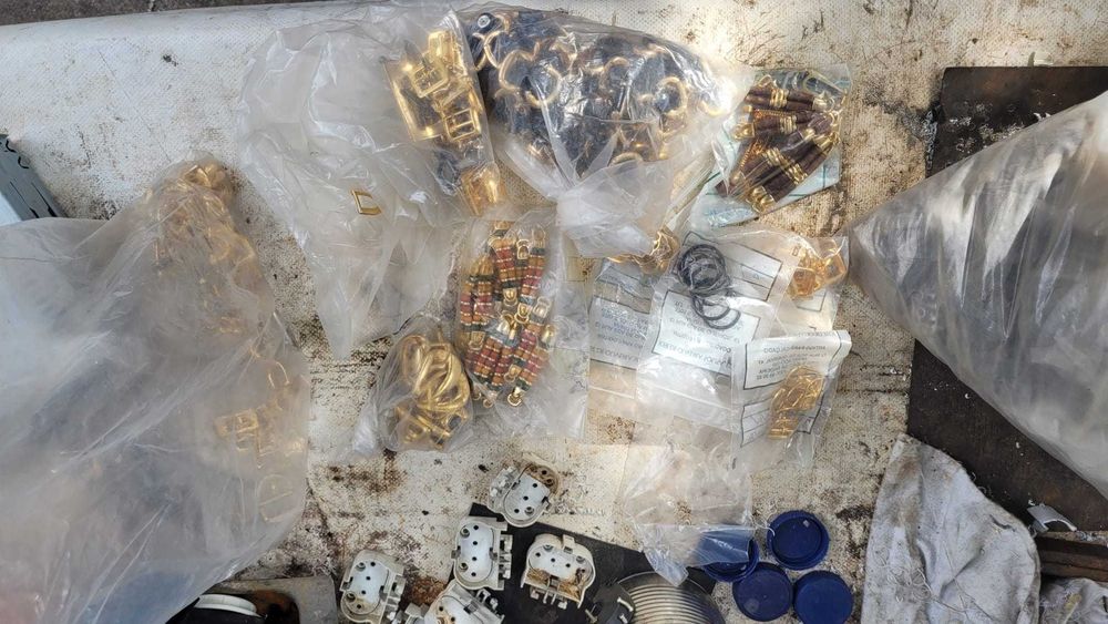 Material para Marroquinaria Calçado Fivelas Ilhós Aplicações