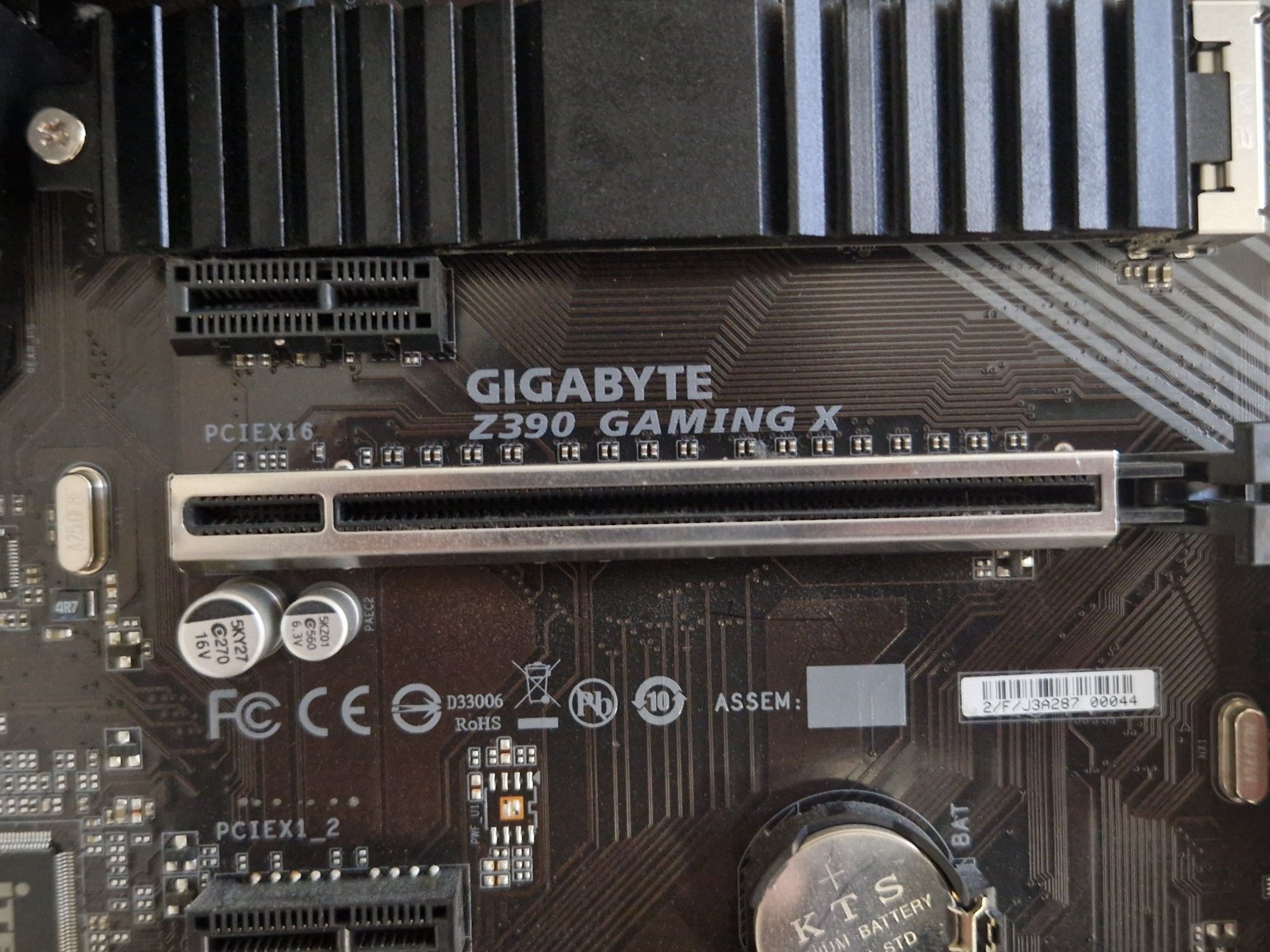 Płyta główna GIGABYTE Z390 GAMING X,intel core i5 9400F chłodzenie CPU