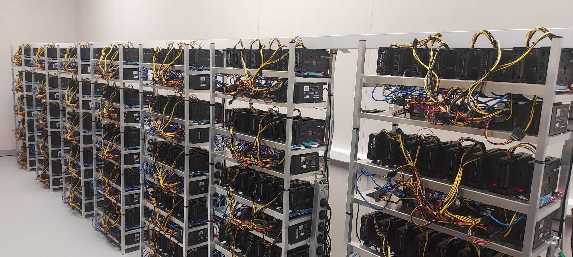 Koparka kryptowalut 8 X SAPPHIRE GPRO X060 8GB Zetos/Hive Os
