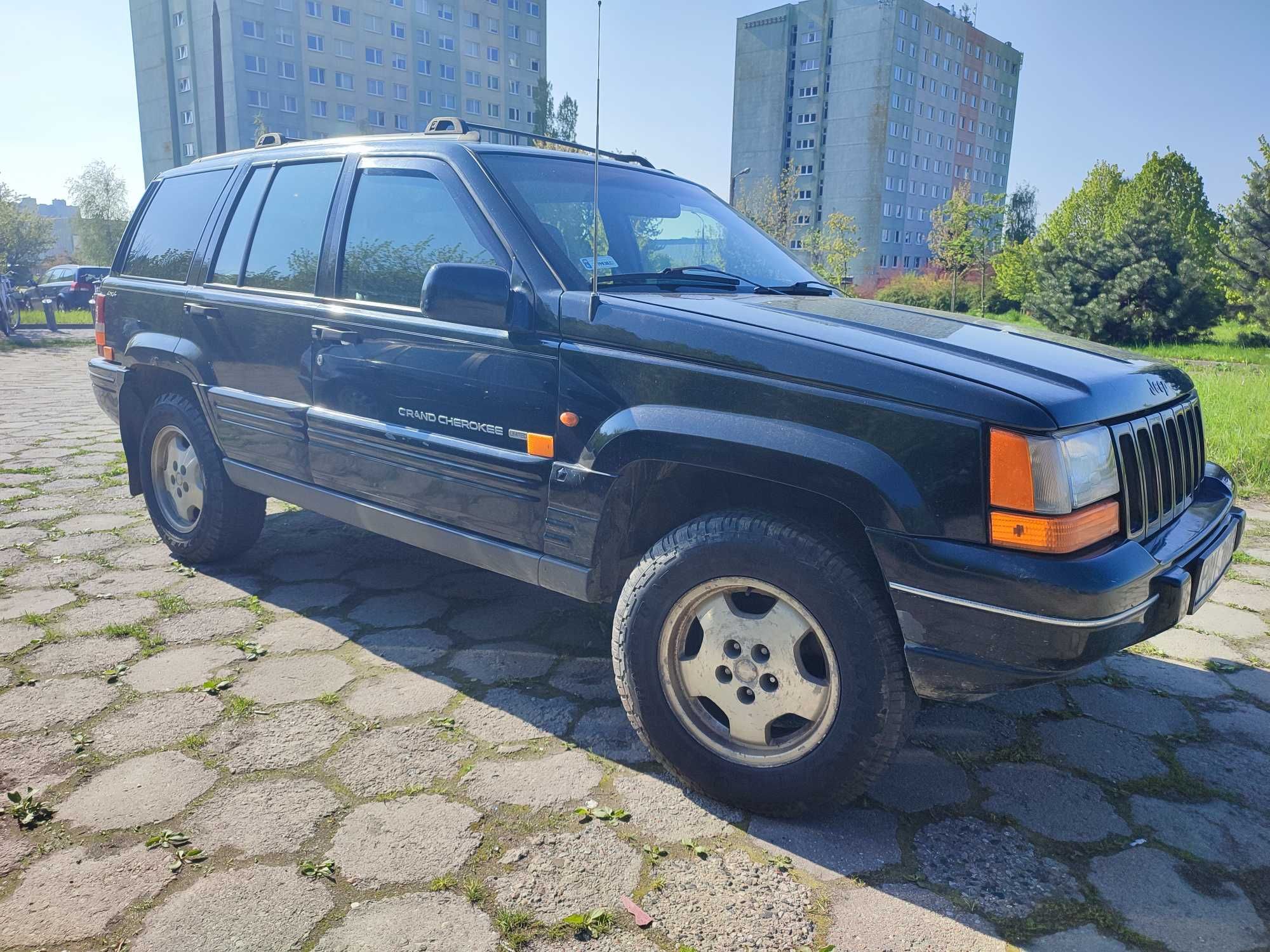 Jeep grand Cherokee 2,5 дизель, механіка 4/4