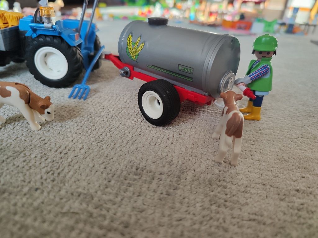 Playmobil country 70367 traktor z przyczepą, beczka na wodę