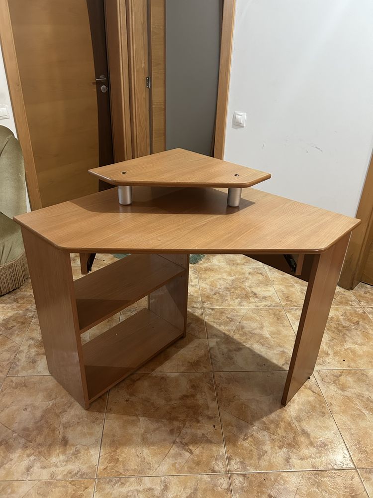 Secretaria Usada