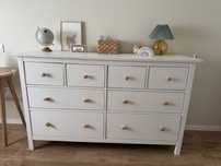 Comoda HEMNES com puxadores Zara Home