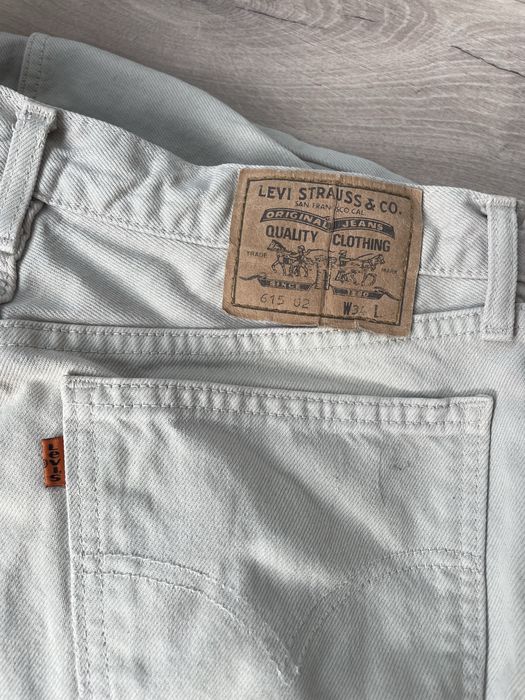 Жіночі Джинси Levis.