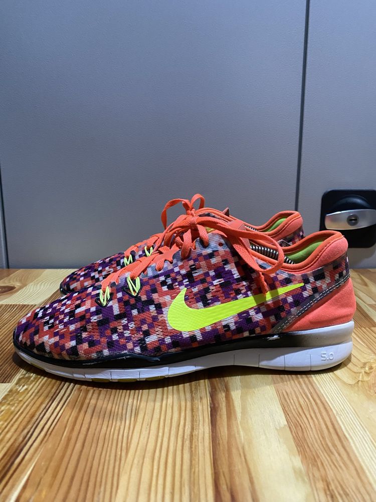 Кросівки Жіночі Nike FREE 5.0 TR FIT 5 38,5