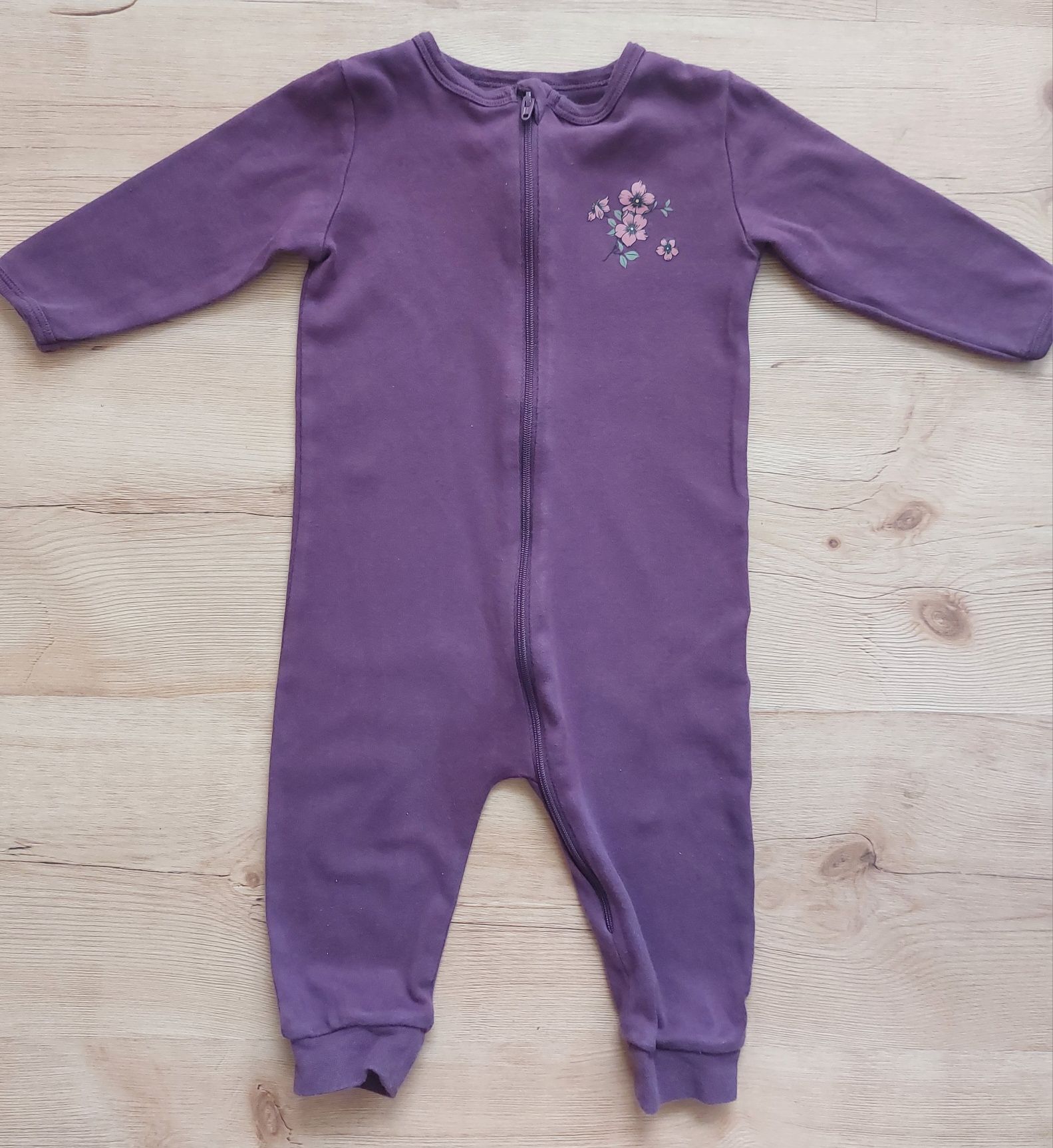 Pajac 6-9m 74 Name it kombinezon do spania zamek