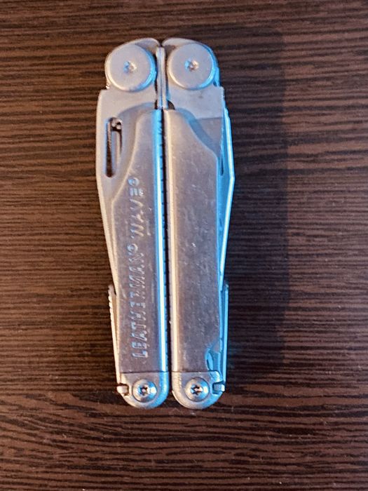 Мультитул Лезерман Вейв