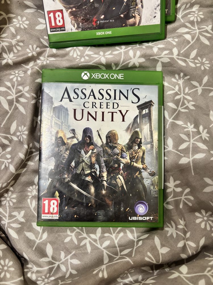 Gry Xbox One wersje z dodatkami i bez plus gra edycji roku