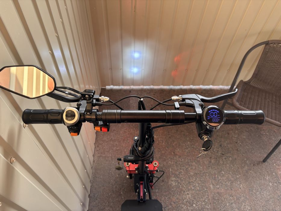 Эоектросамокат tesla 40000