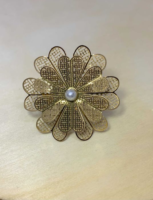 Anel ajustável de flor em aço inoxidável