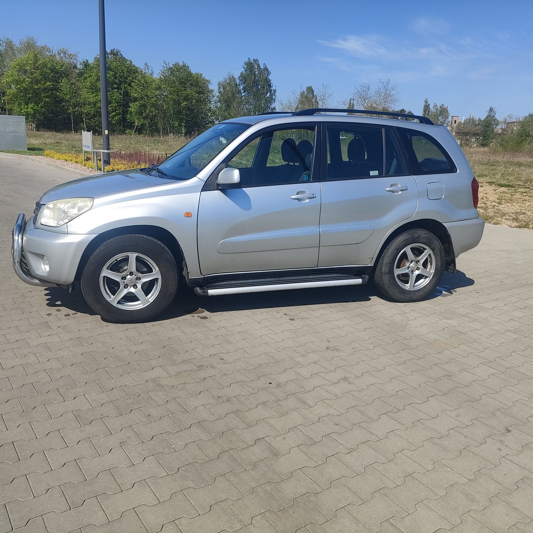 Toyota RAV4 2.0 benzyna