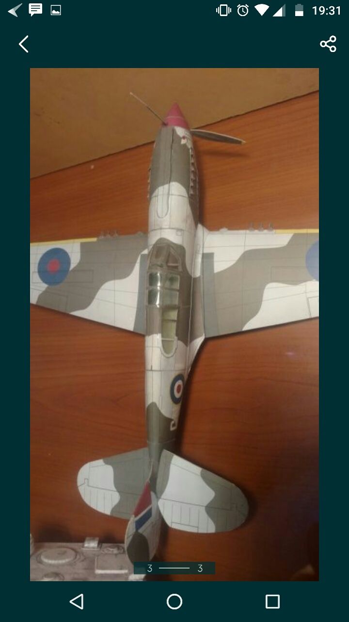 Продам бумажную модель самолета