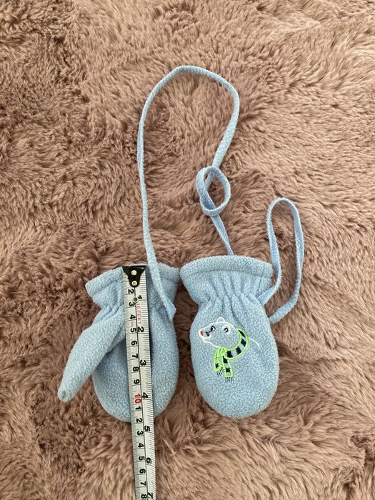 Jasnoniebieskie rekawiczki na sznna dlon 8 cm