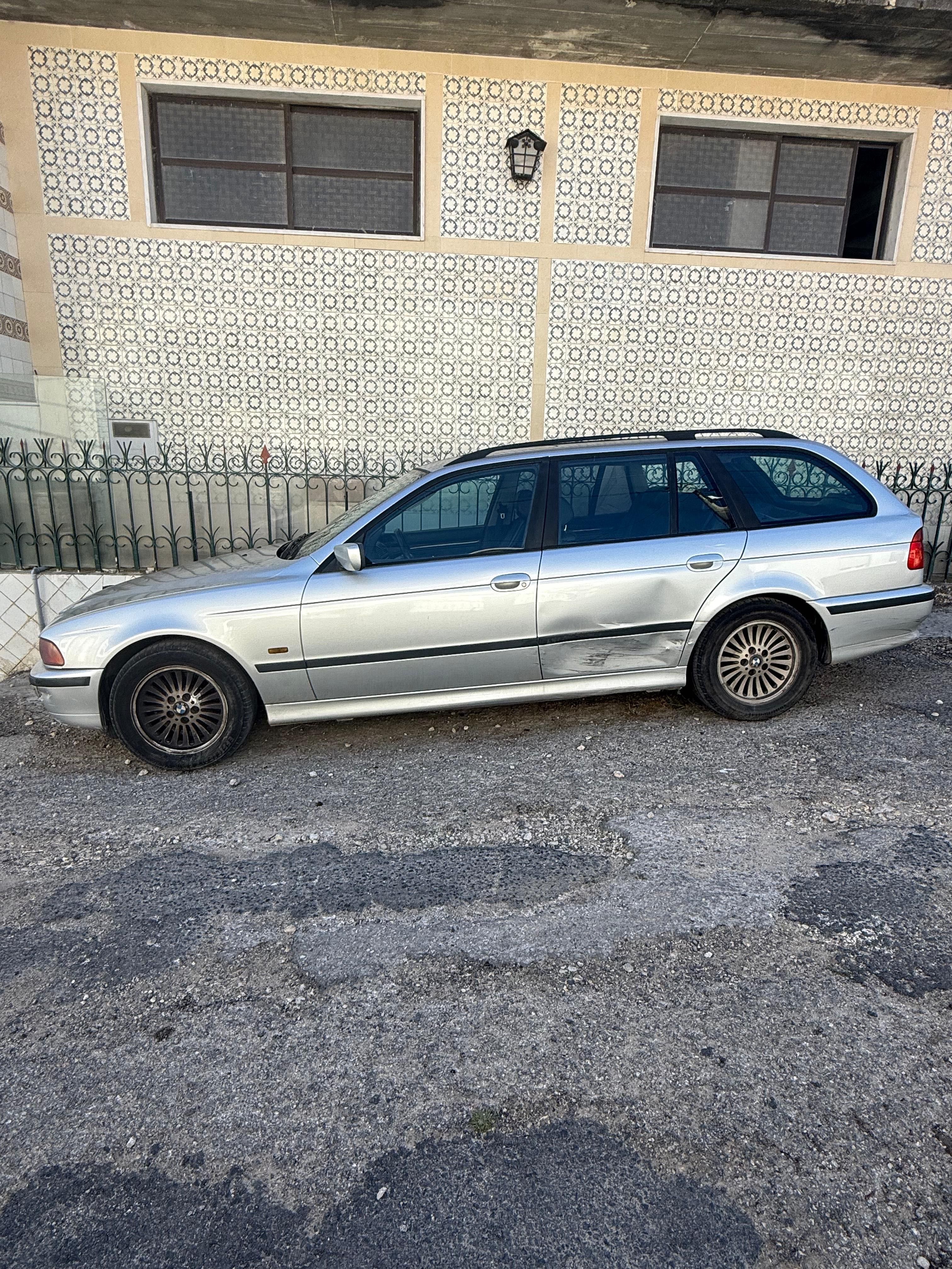 Carrinha bmw 530 d a funcionar para peças