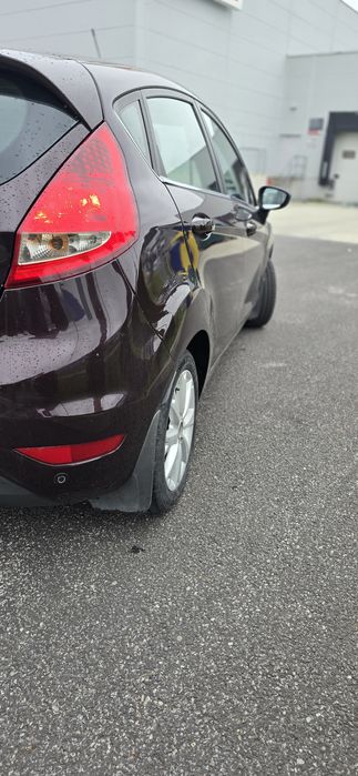 Sprzedam FORD Fiesta MK7 Titanium 2010r