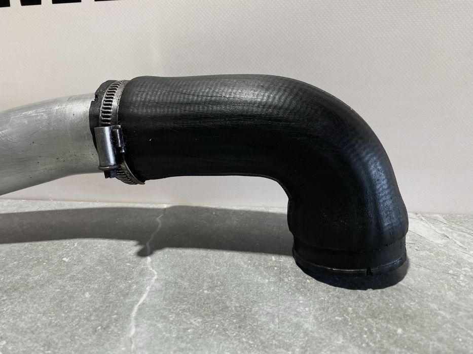 Патрубок Інтеркулера BMW E39 М57 2.5 3.0 L Интеркулера БМВ Е39 Лівий