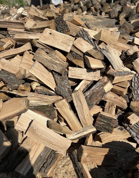 Продам дрова твердих порід дуб окація ясень