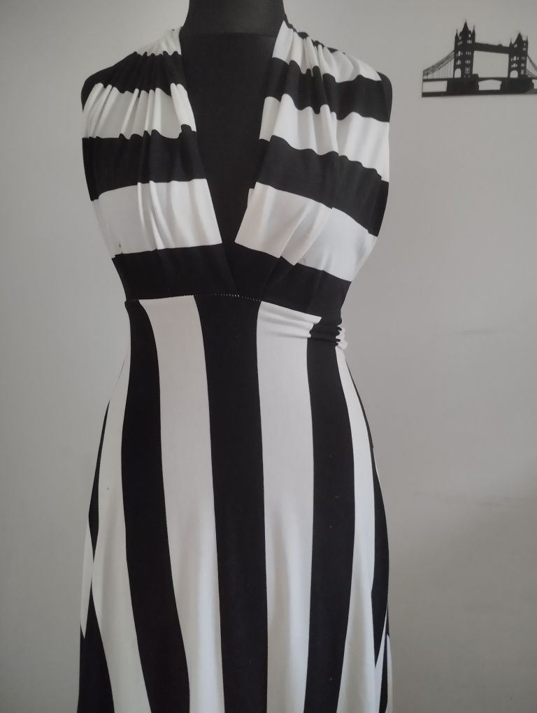 Sukienka Glamour maxi paski gołe plecy 36(S)