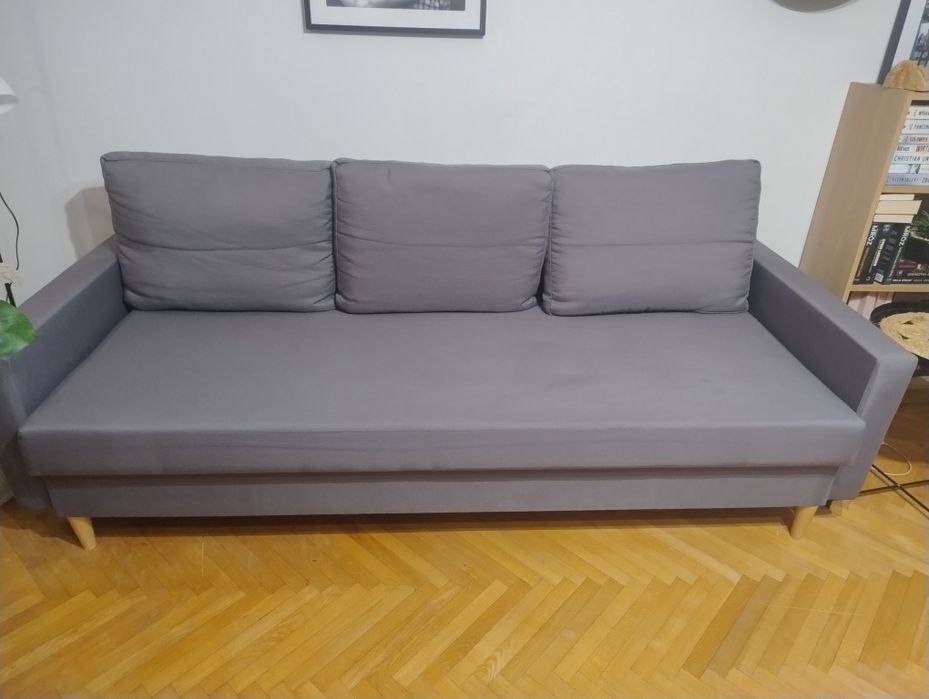 Kanapa w kolorze szarym za darmo-zarezerwowana