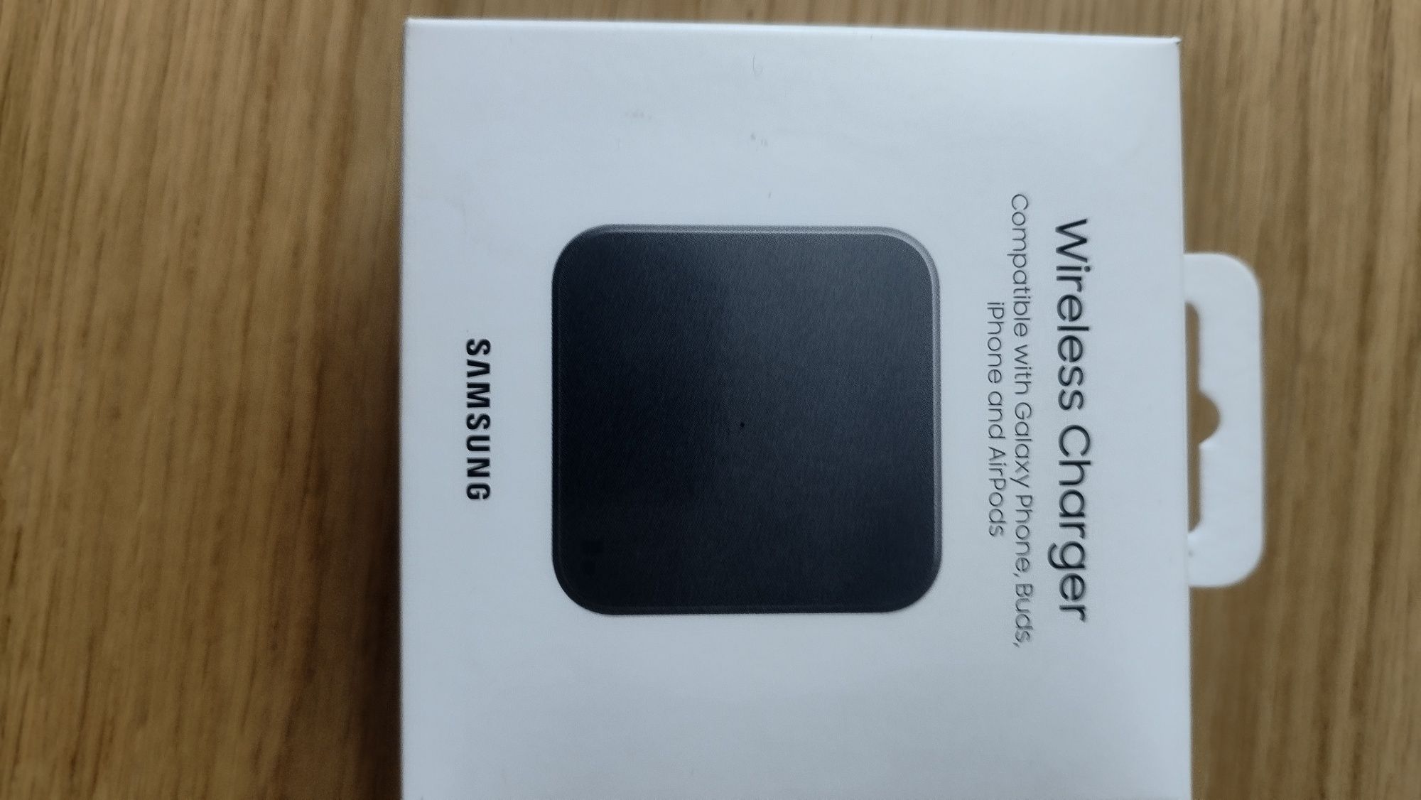 Bezprzewodowa ładowarka Samsung do tel. i słuchawek Galaxy oraz iPhone