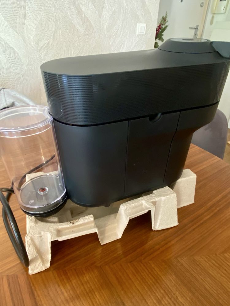 Máquina Nespresso Vertuo Pop