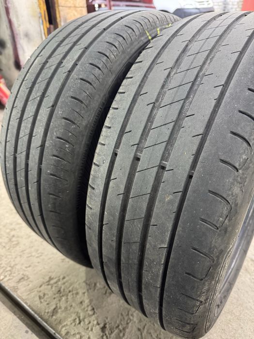 Резина  Шины 2 шт Лето 205/55 r16 GoodYear