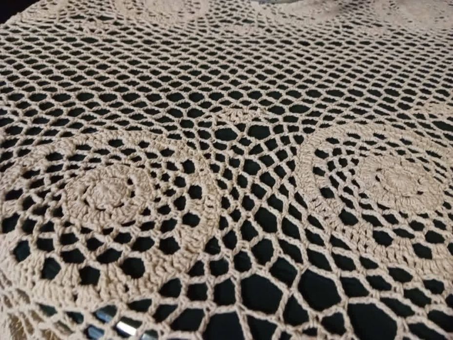 Duży obrus szydełko