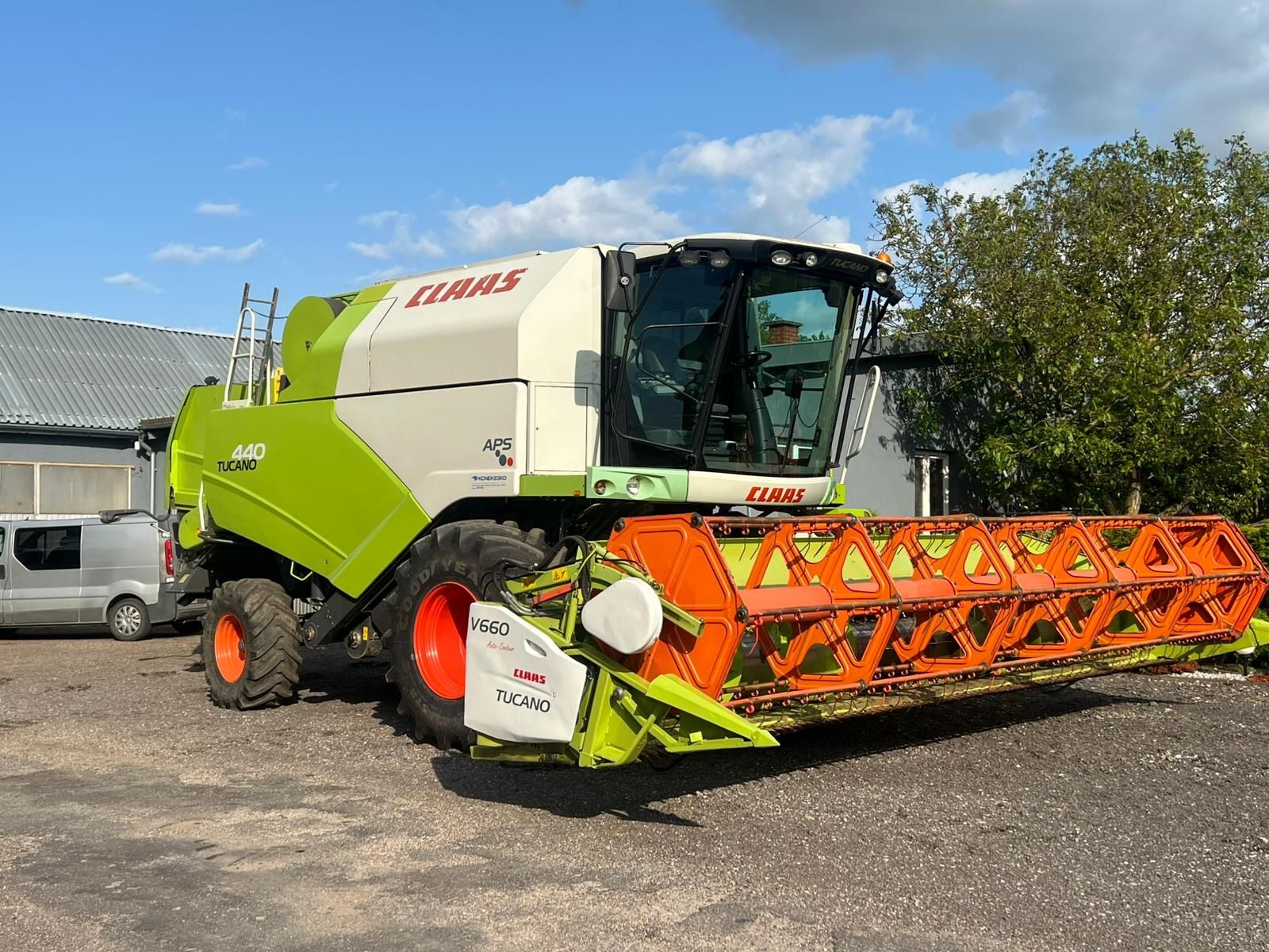 Kombajn claas tucano lexion john deere