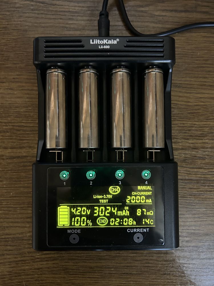 Акумулятор батарейка 18650 Panasonic (Tesla) 4.2v аккумуляторы