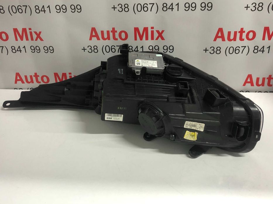 Фара Kia Ceed 2 Xenon 92101-A2020 92101-A2060