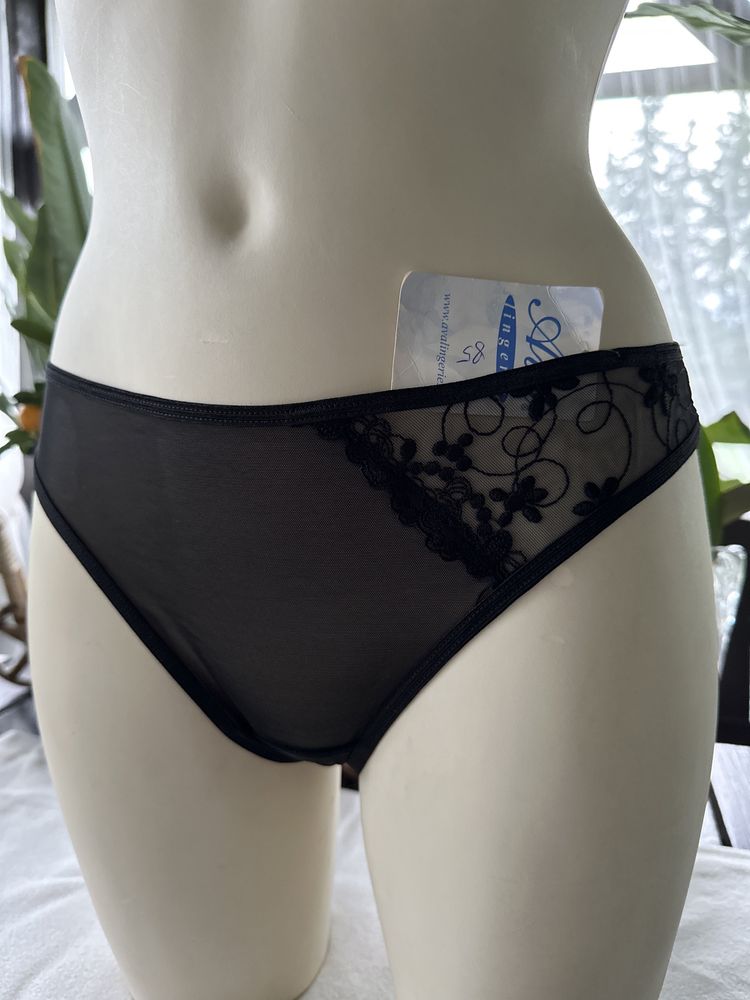 Stringi czarne r. L (85)