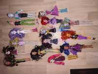 15 lalek Monster High.